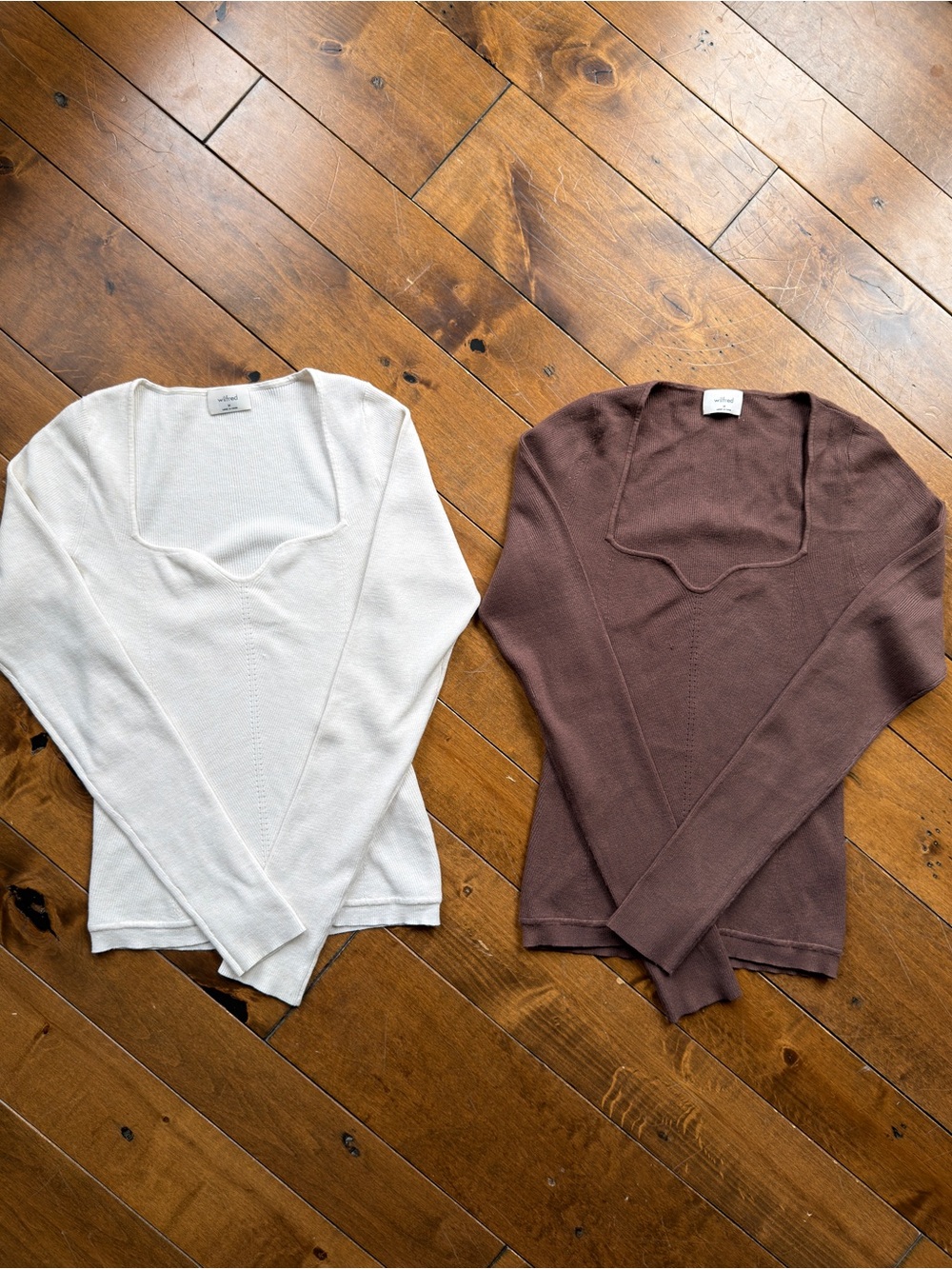 2 Aritzia Wilfred Tuscany Ribbed Knit Square-Neck Sweaters, Cream & Brown Medium